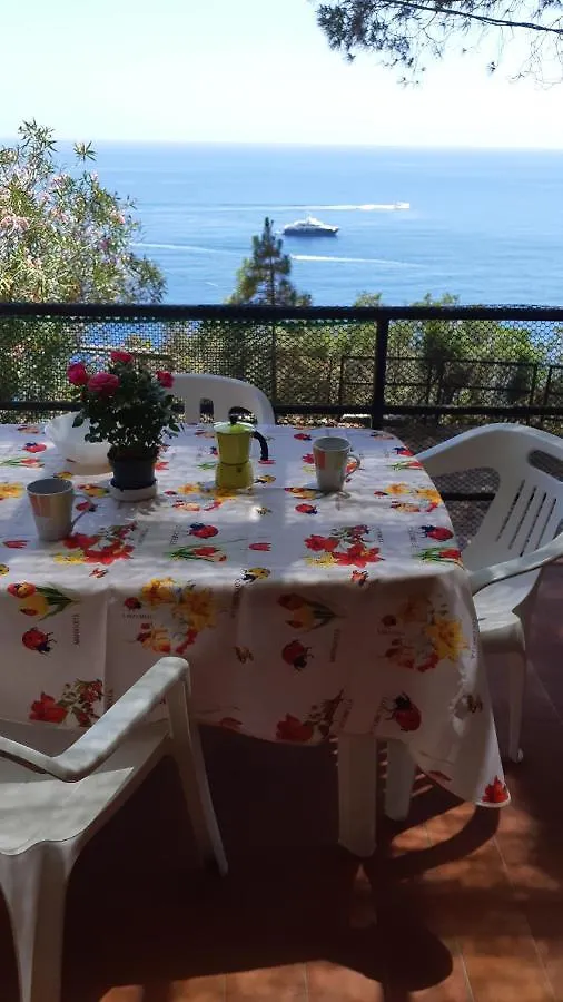 Residence La Calle Isola D'Elba 3*,